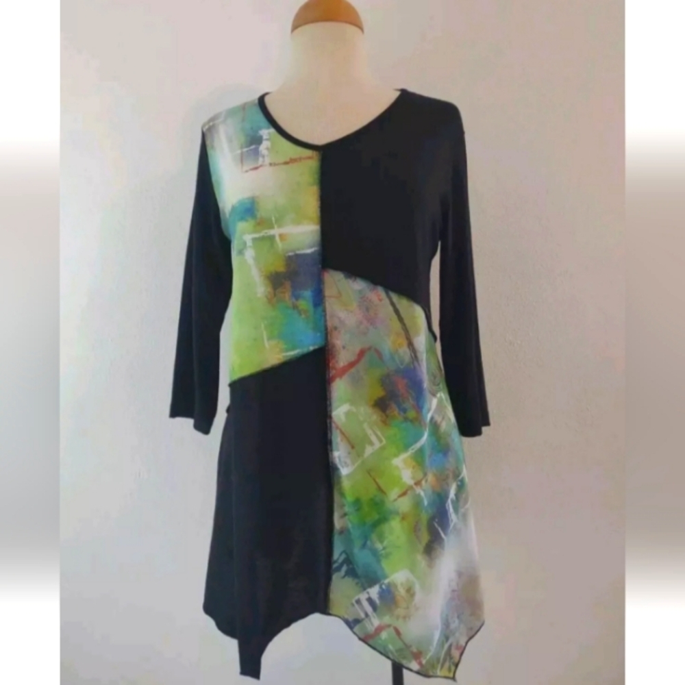 Mykonos Multi Color Sharkbite Hem, 3/4 Sleep Tunic Top U S A Made SZ M